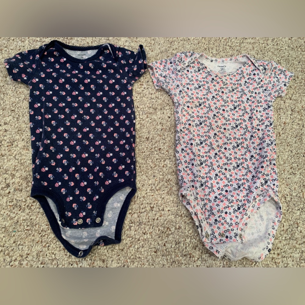 Carters girls onesie short sleeve